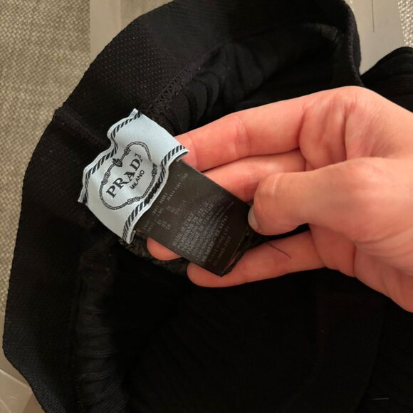 Prada Tights - Picture 1 of 6